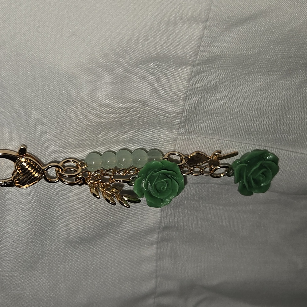 Bag Charm - Faux Pearl And Green Rose With Gold Tone Claw Clasp